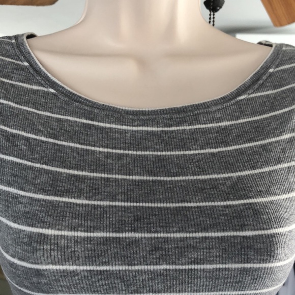 BCBG long sleeve shirt, size S - Picture 2 of 6